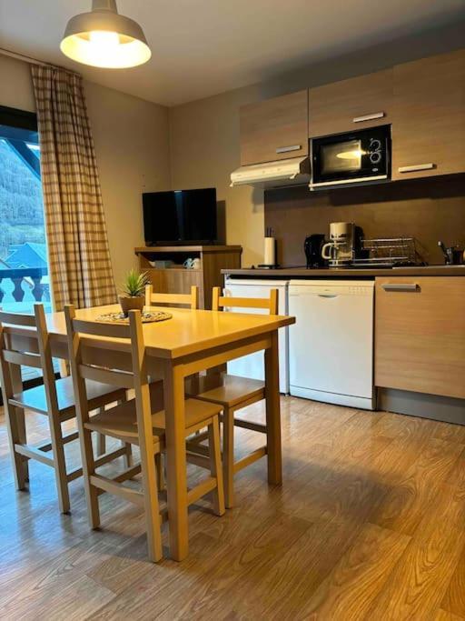 Appartement Avec Cabine Arreau Exterior photo